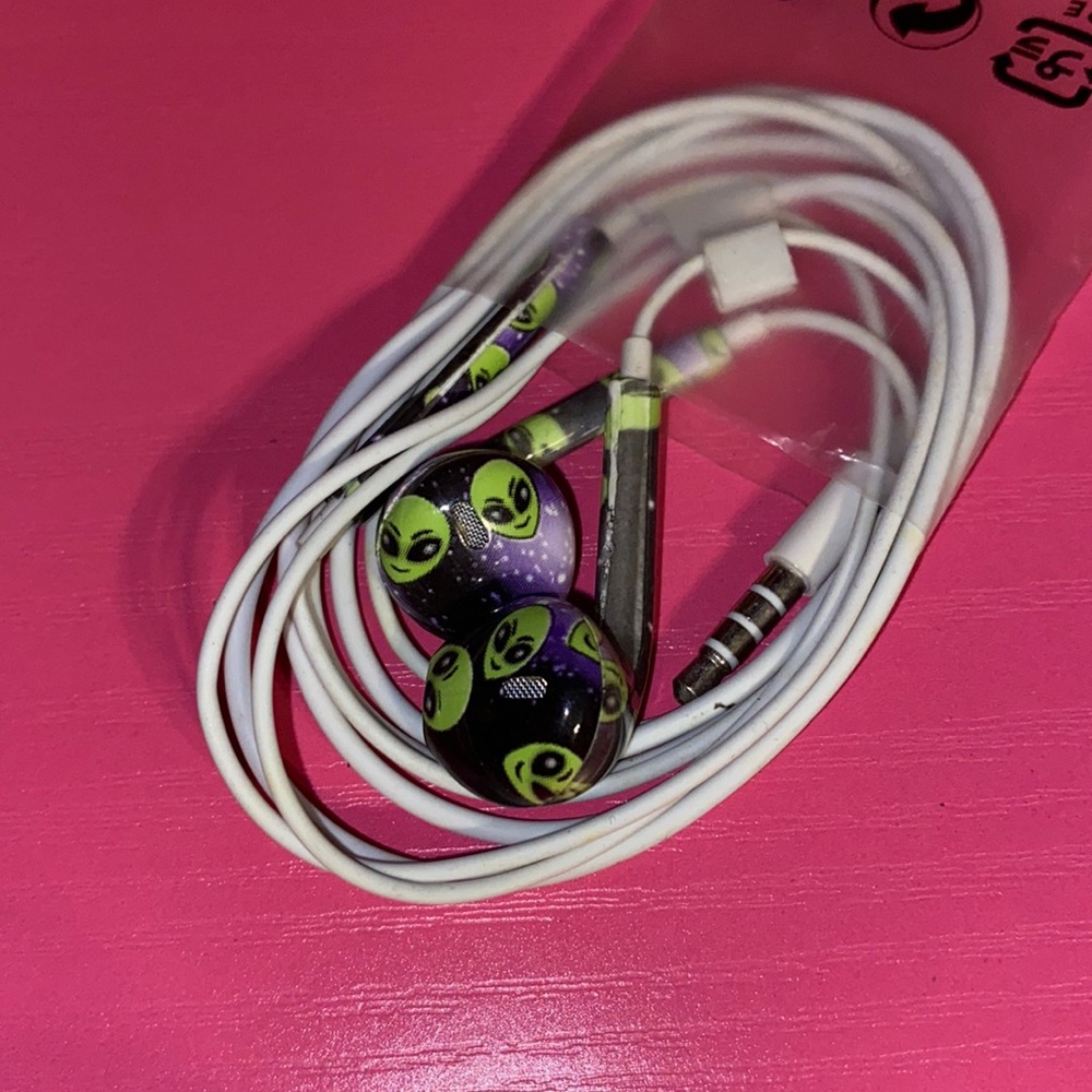 Old School Hot Topic Corded Earbuds Purple with Aliens